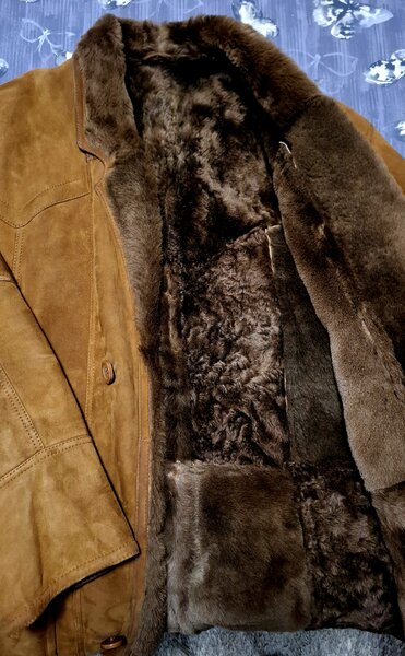 Cojoc barbatesc clasic din blana de miel